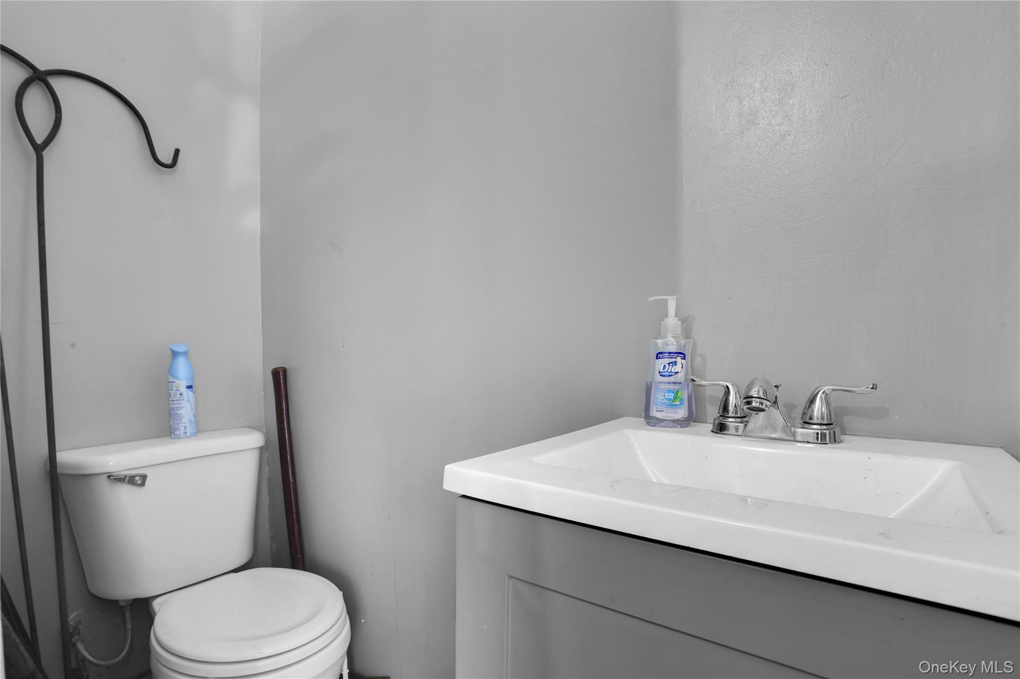 #11 photo, 2161 Walton Avenue, ब्रोंक्स Bronx , NY 10458