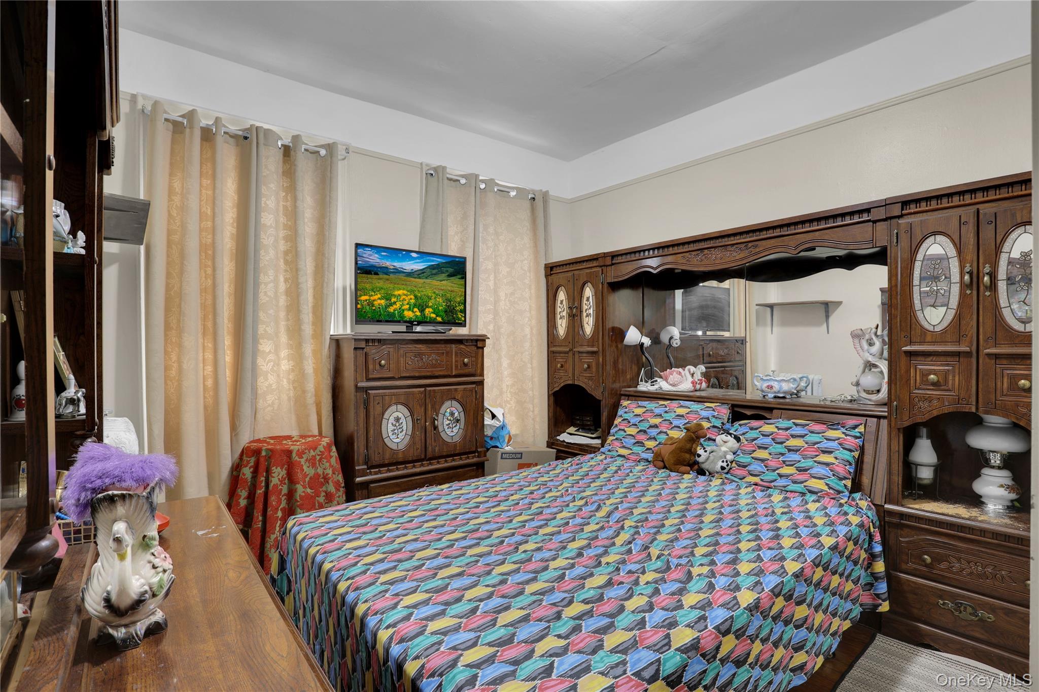 #17 photo, 2161 Walton Avenue, ब्रोंक्स Bronx , NY 10458