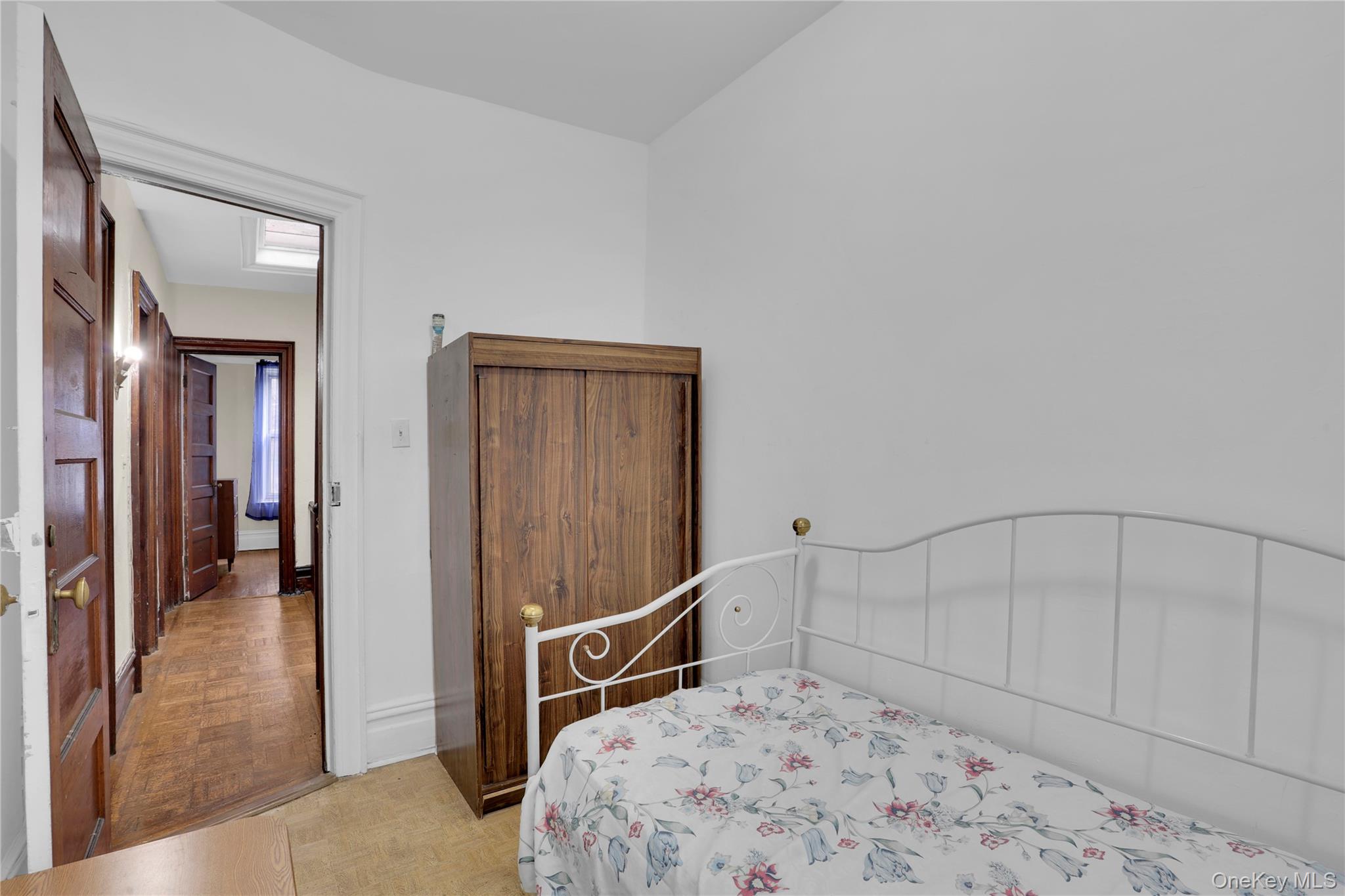 #19 photo, 2161 Walton Avenue, ब्रोंक्स Bronx , NY 10458