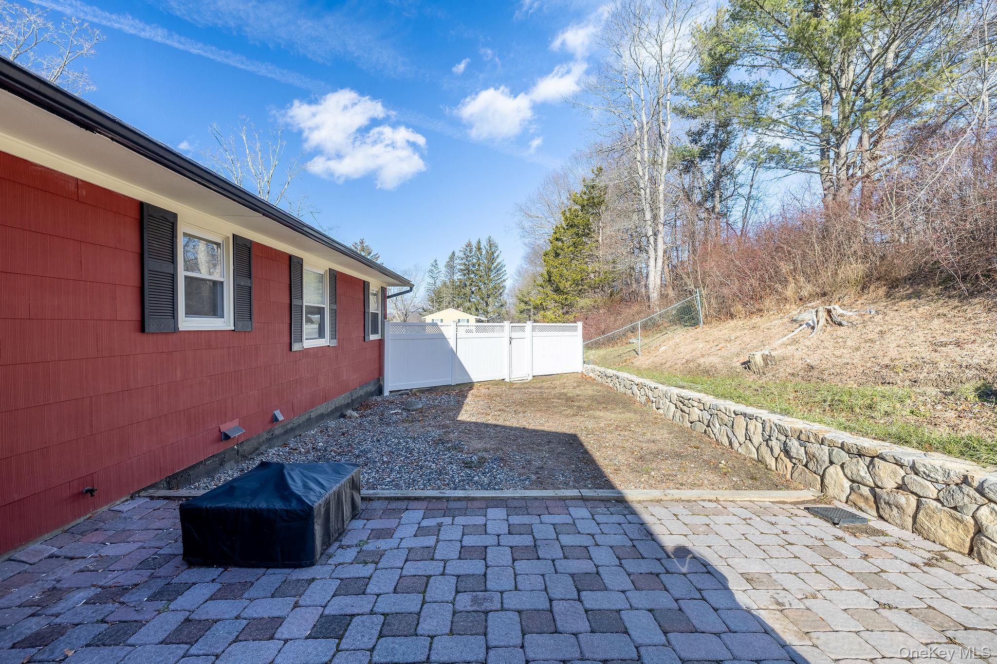 #10 photo, 53 Saint Michaels Terrace, Carmel , NY 10512