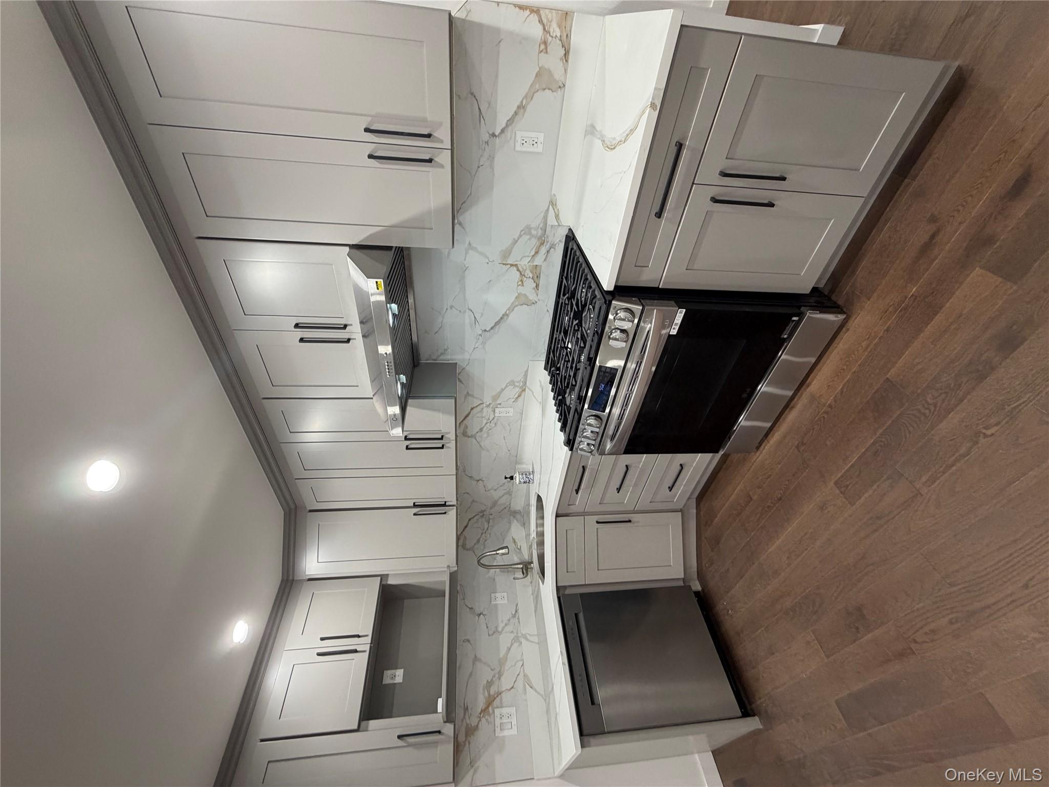 #15 photo, 609 Ovington Avenue, Brooklyn , NY 11209