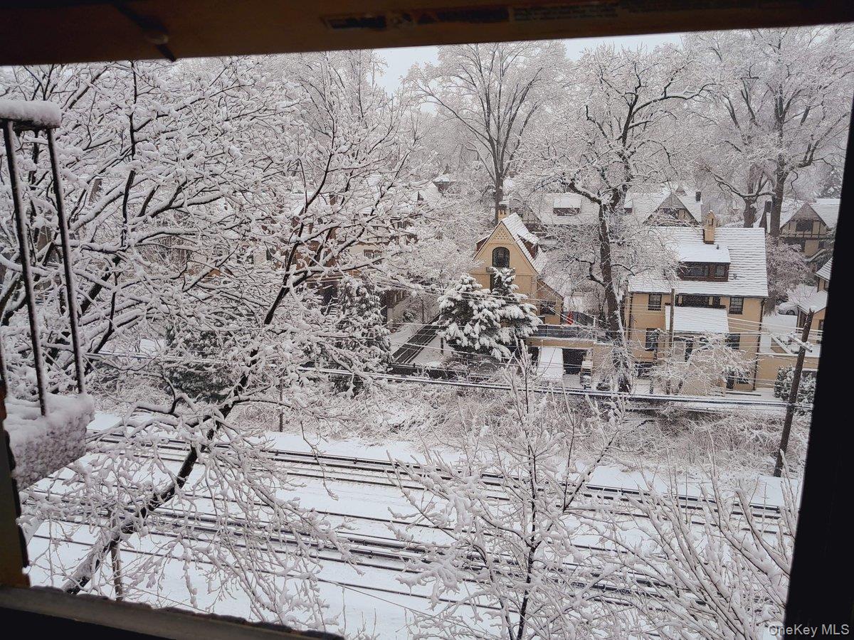 #12 photo, 77-16 Austin Street, Forest Hills , NY 11375