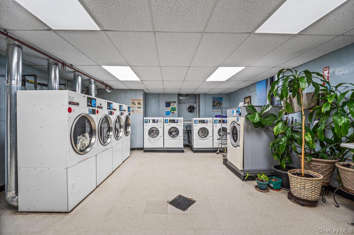 #9 photo, 77-16 Austin Street, Forest Hills , NY 11375