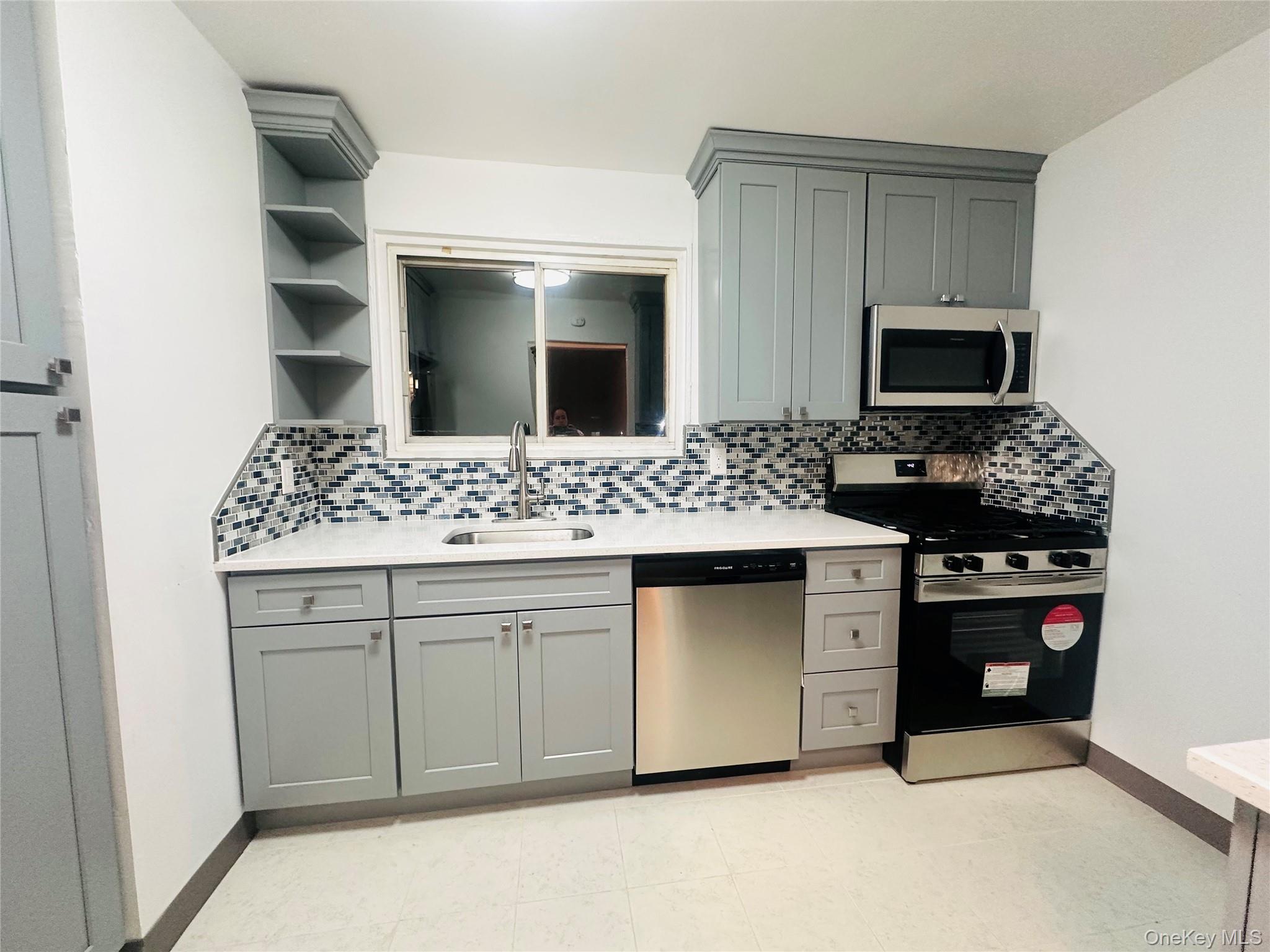 #13 photo, 1003 Rottkamp Street, Valley Stream , NY 11580