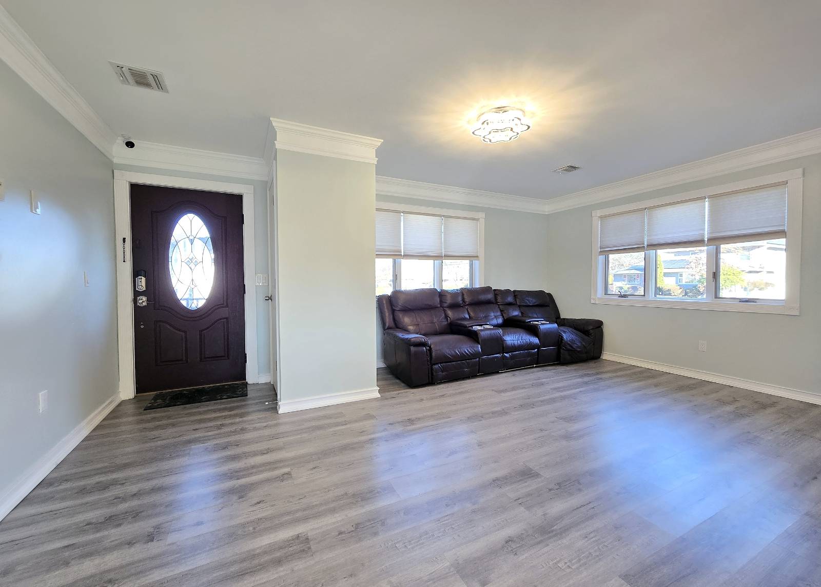 #7 photo, 116 Bellport Ave, Bellport , NY 11713