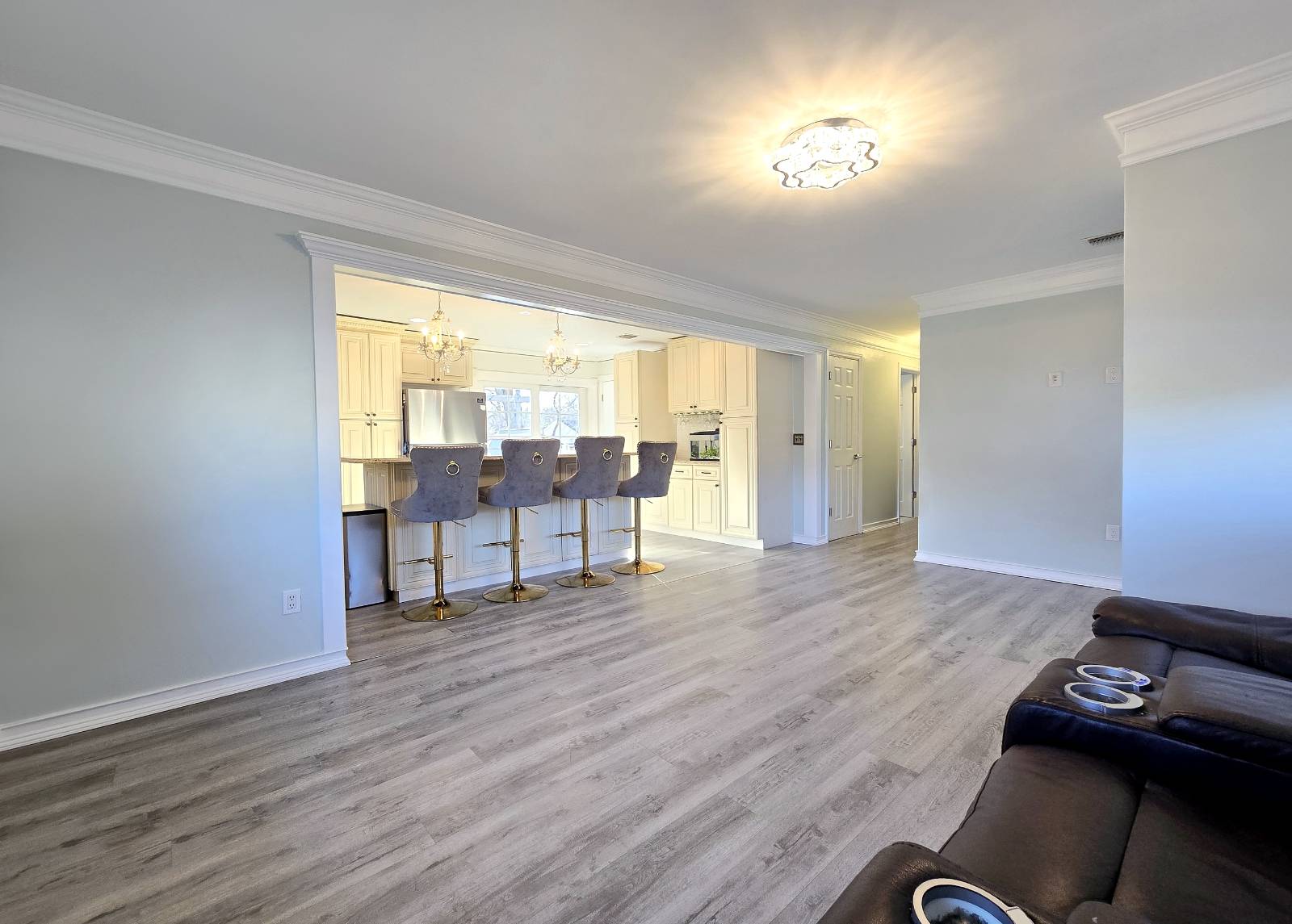 #9 photo, 116 Bellport Ave, Bellport , NY 11713