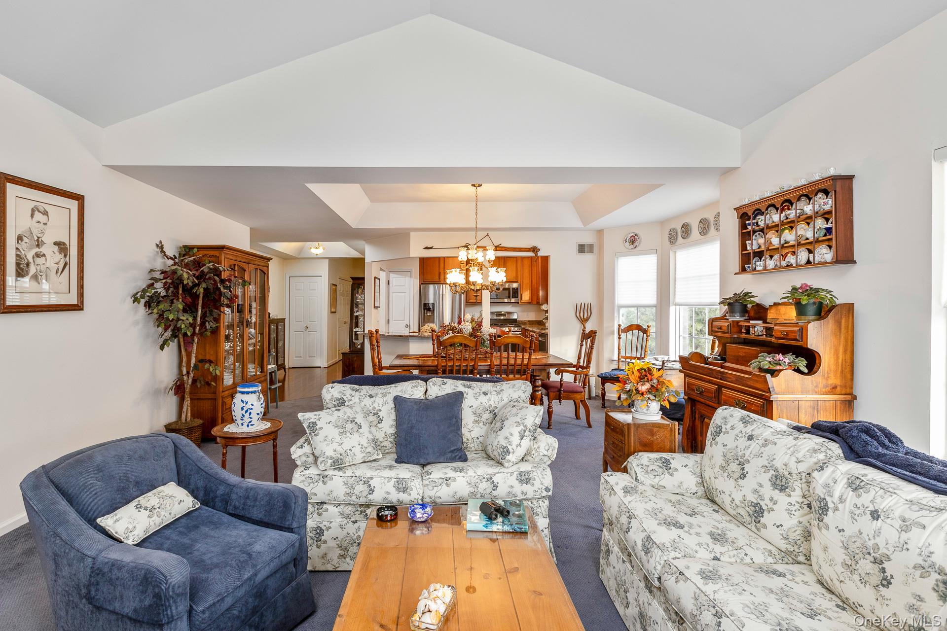 #19 photo, 477 Woodscreek Court, سوفولك Moriches , NY 11955