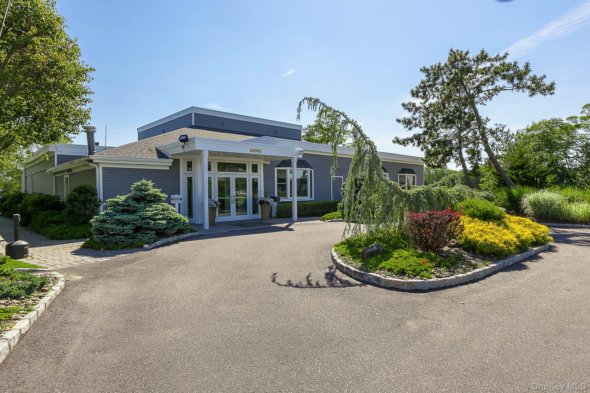 #33 photo, 477 Woodscreek Court, سوفولك Moriches , NY 11955