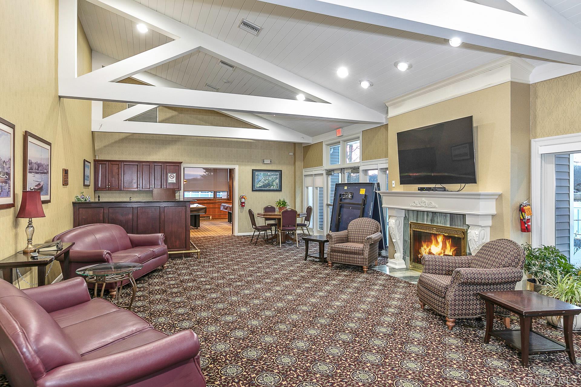 #43 photo, 477 Woodscreek Court, سوفولك Moriches , NY 11955