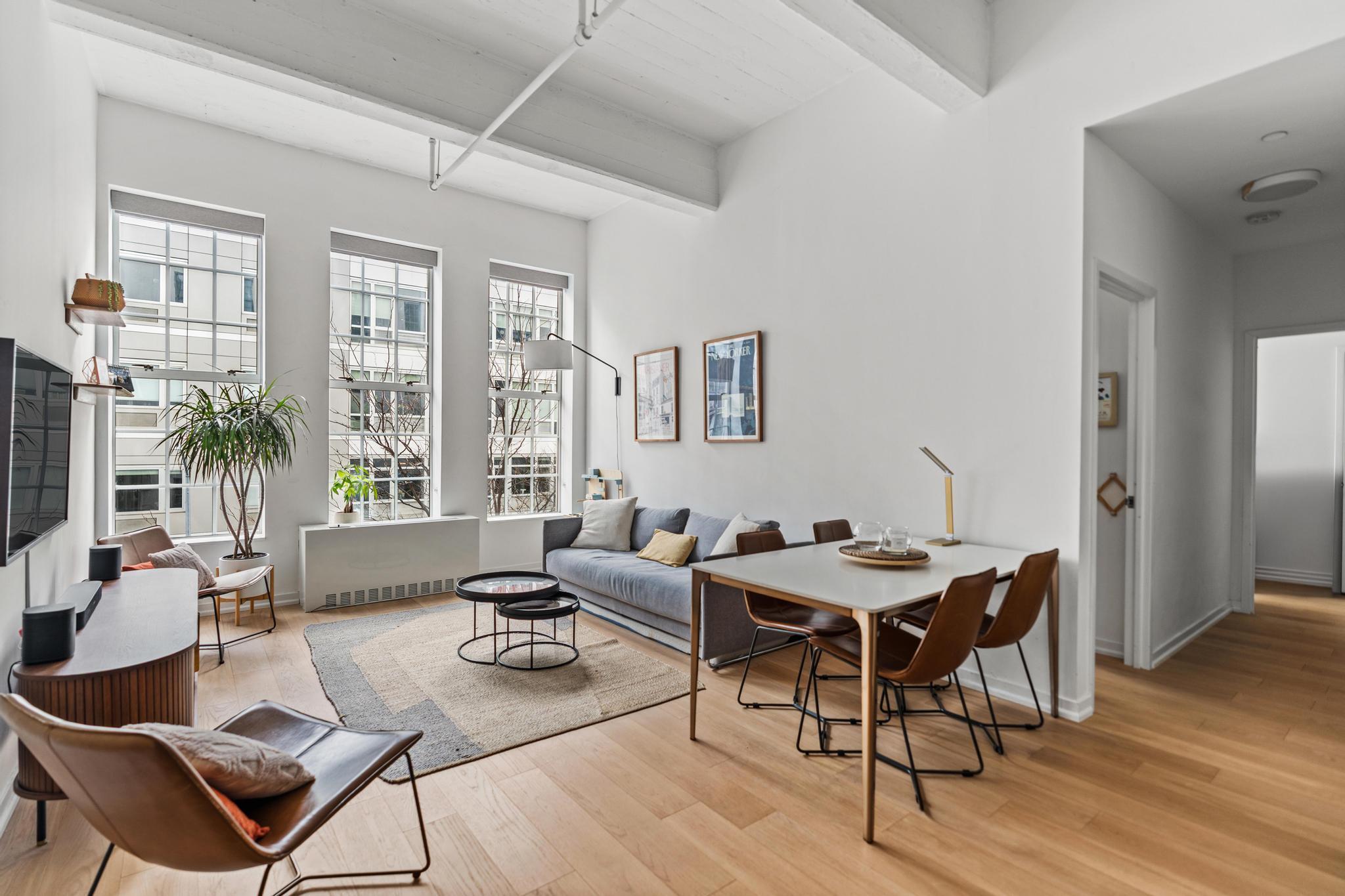 #1 photo, 184 Kent Avenue, Williamsburg , NY 11249