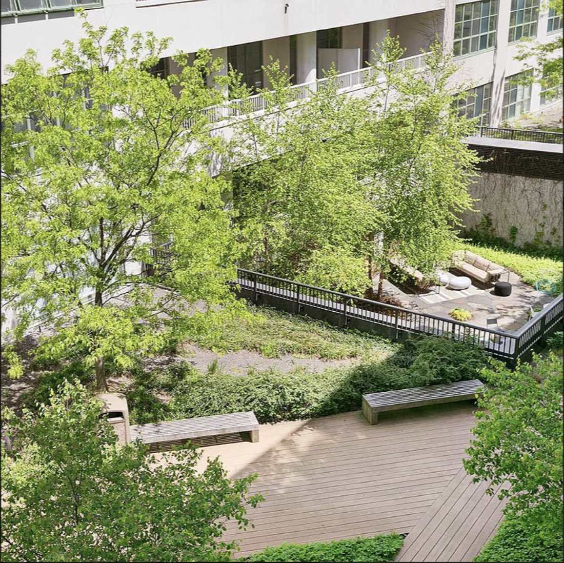 #13 photo, 184 Kent Avenue, Williamsburg , NY 11249