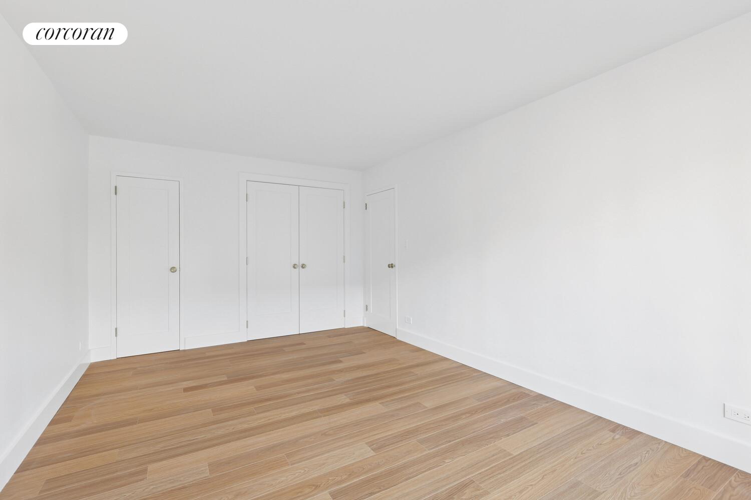 #13 photo, New York City, Yorkville , NY 10128