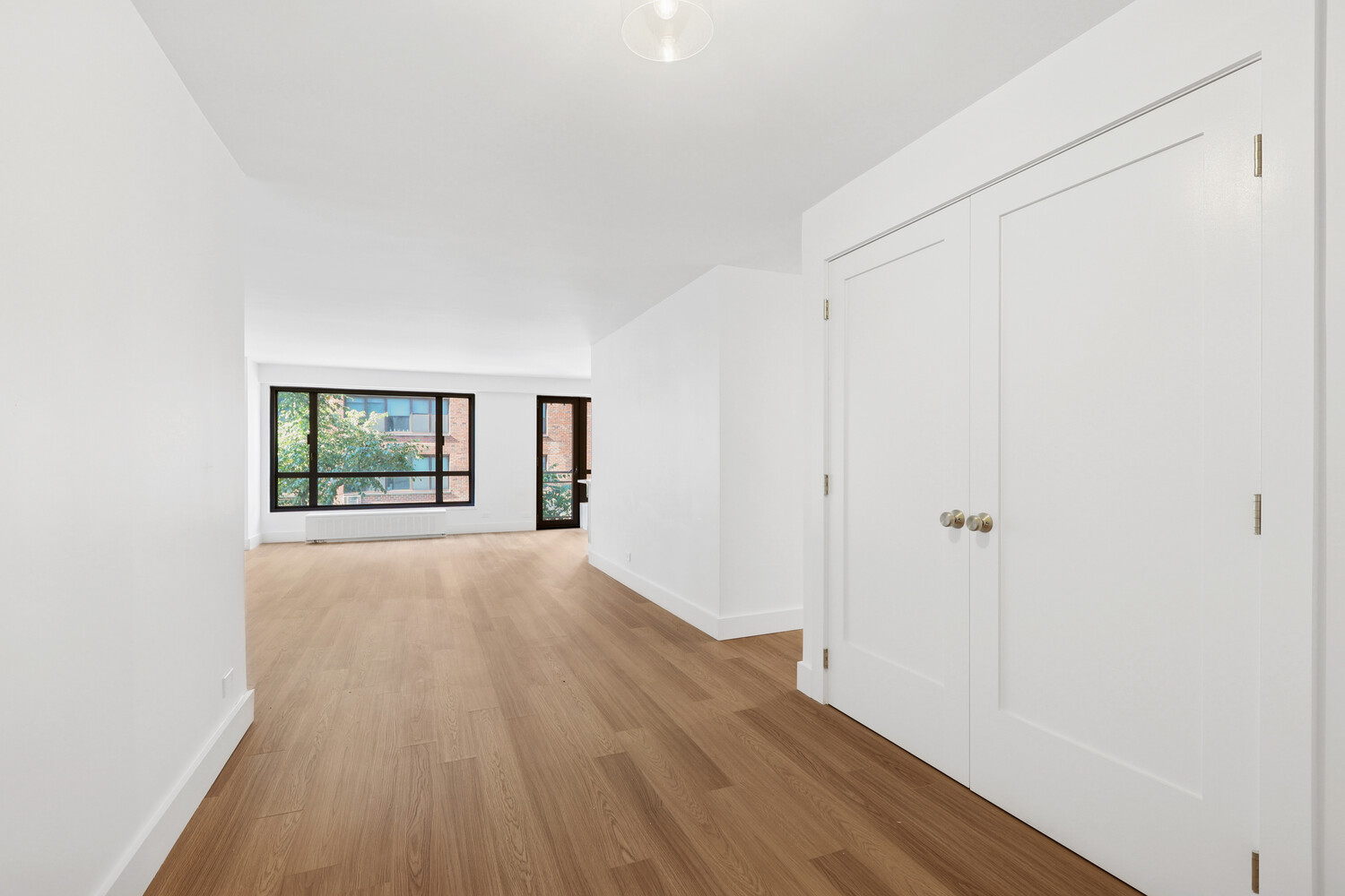 #17 photo, New York City, Yorkville , NY 10128