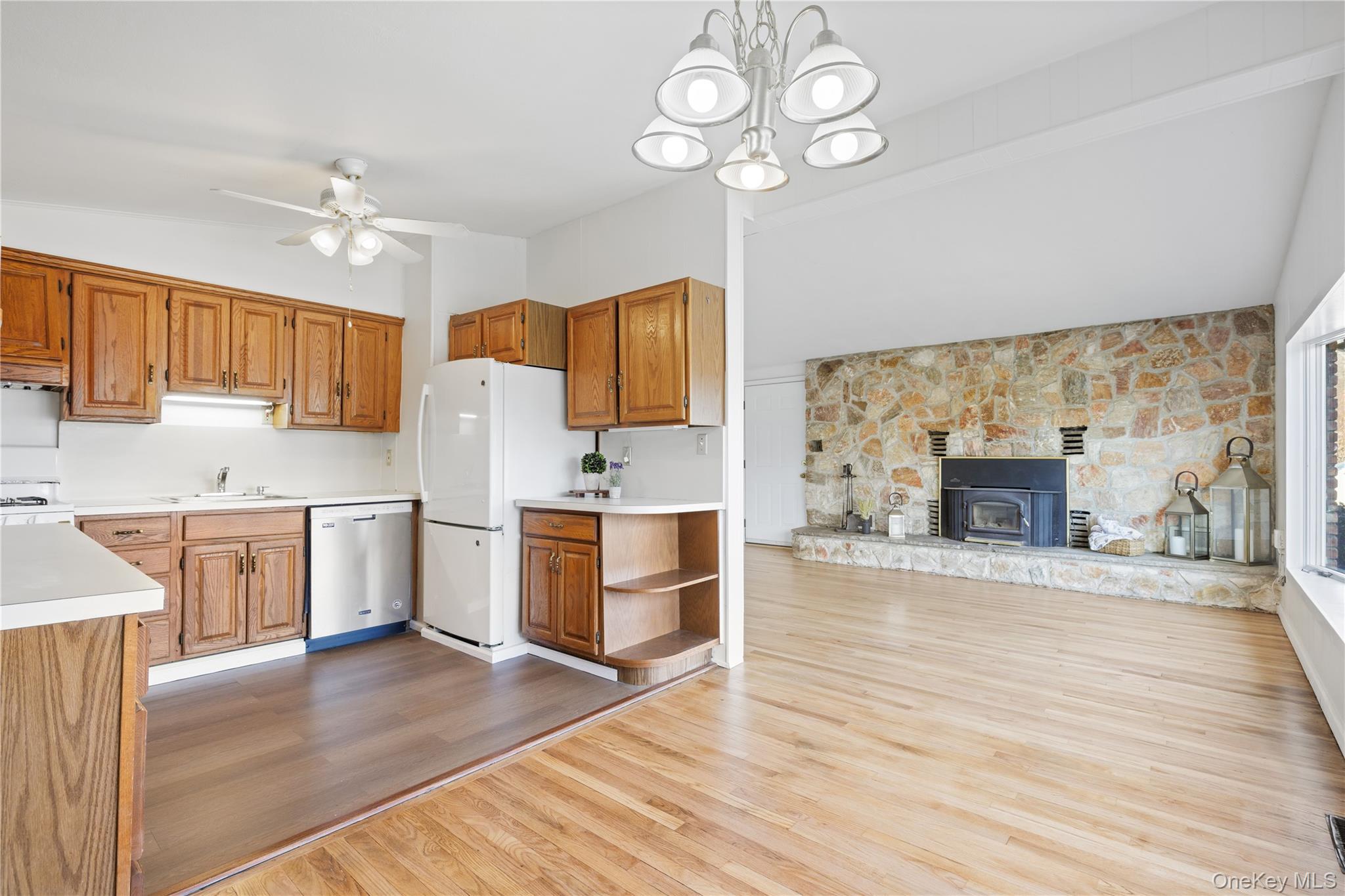 #3 photo, 31 S Lexow Avenue, Nanuet , NY 10954