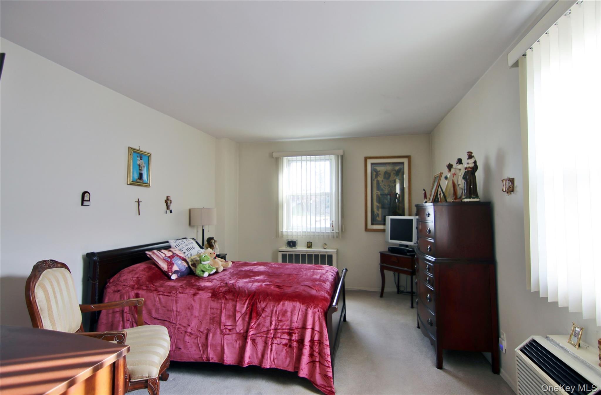 #17 photo, 39 Avon Circle, Rye Brook , NY 10573