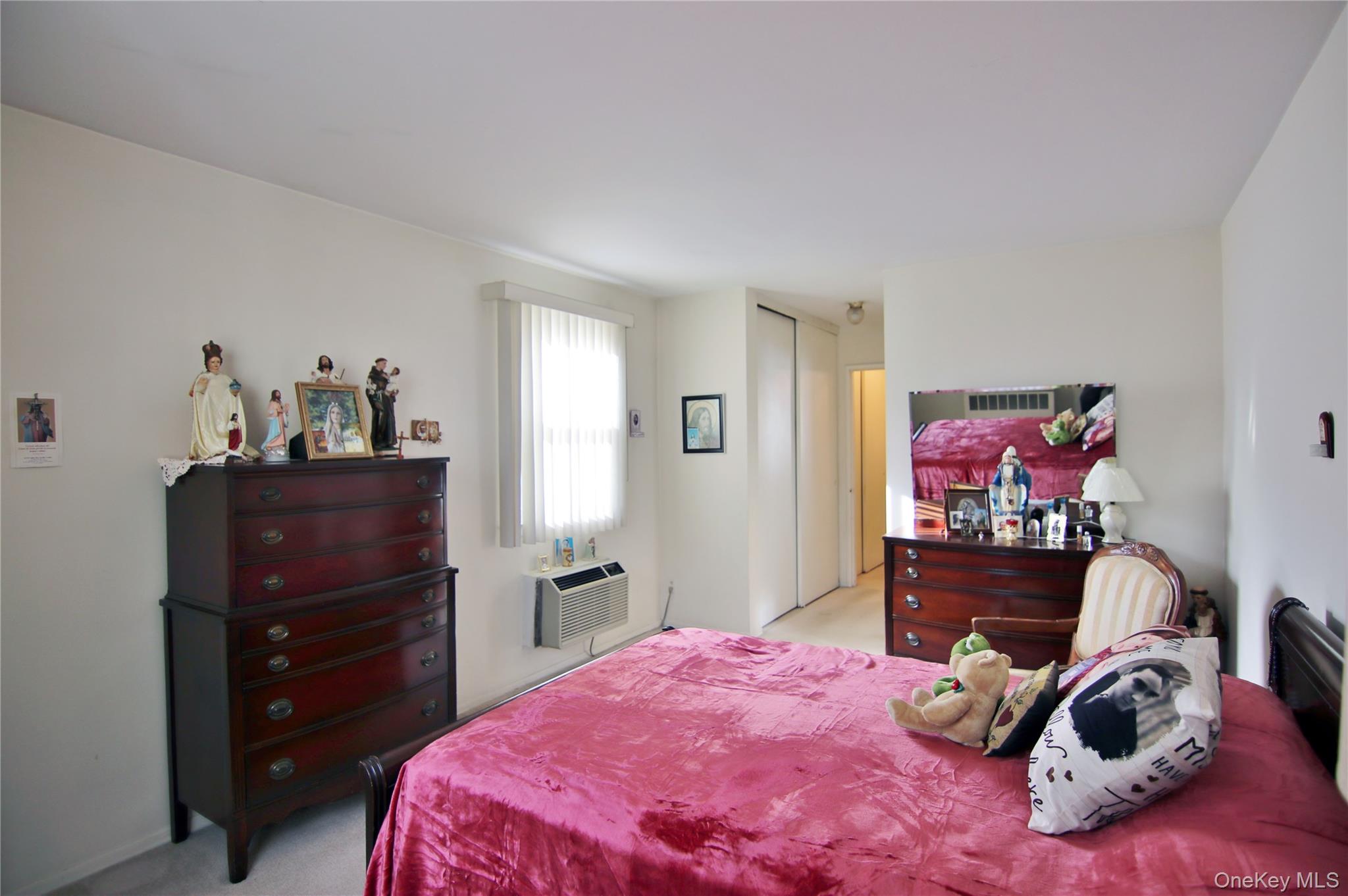 #18 photo, 39 Avon Circle, Rye Brook , NY 10573