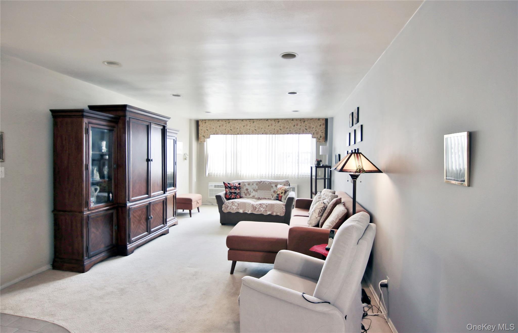 #6 photo, 39 Avon Circle, Rye Brook , NY 10573