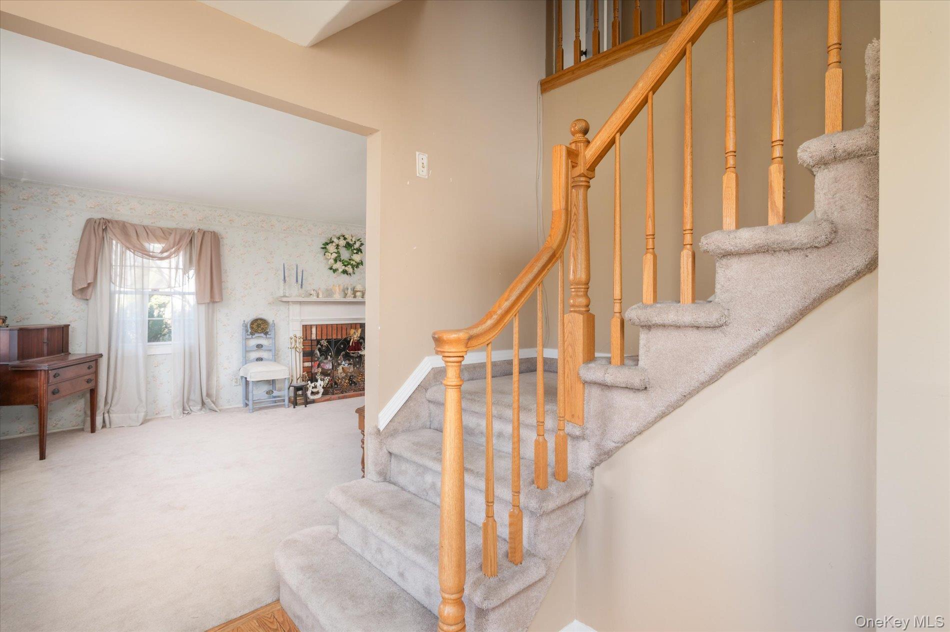 #15 photo, 123 Wedgewood Drive, Coram , NY 11727