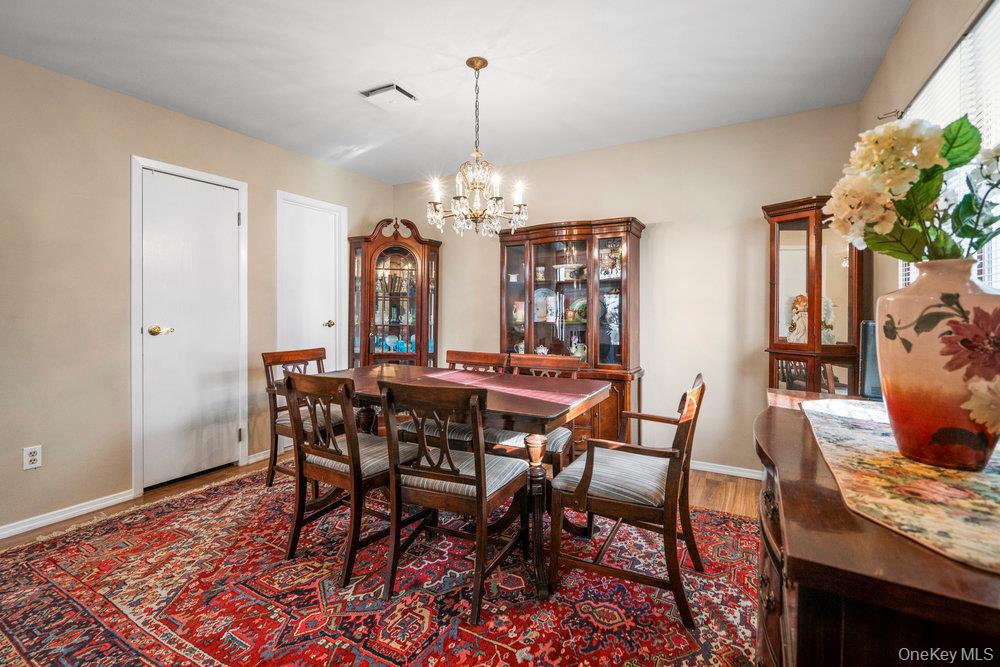 #6 photo, 304 Gotham Way, Saint James , NY 11780