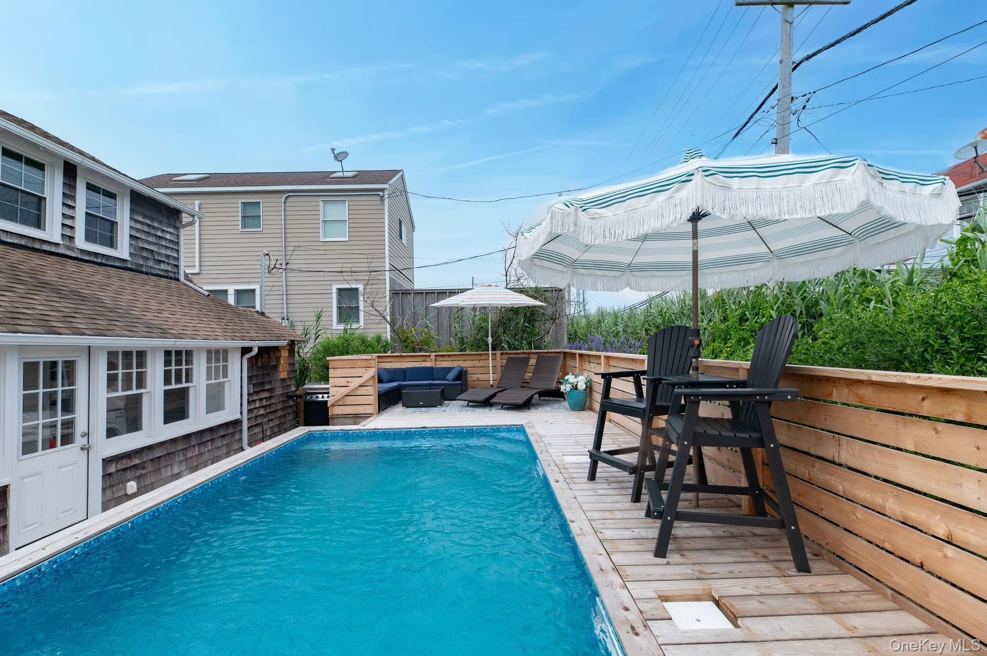 #1 photo, 906 Evergreen Walk, Ocean Beach , NY 11770
