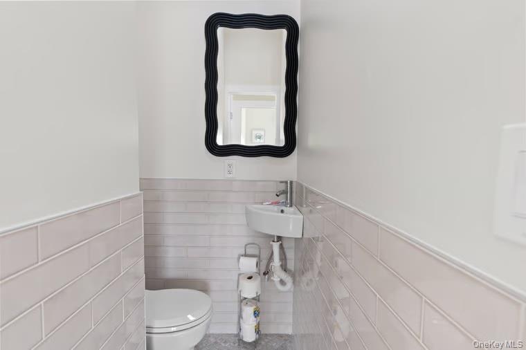 #13 photo, 906 Evergreen Walk, Ocean Beach , NY 11770