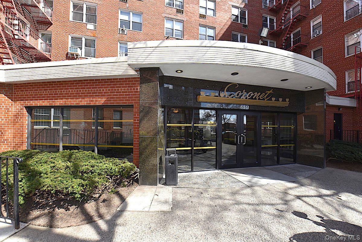 #2 photo, 63-11 Queens Boulevard, كوينز Woodside , NY 11347