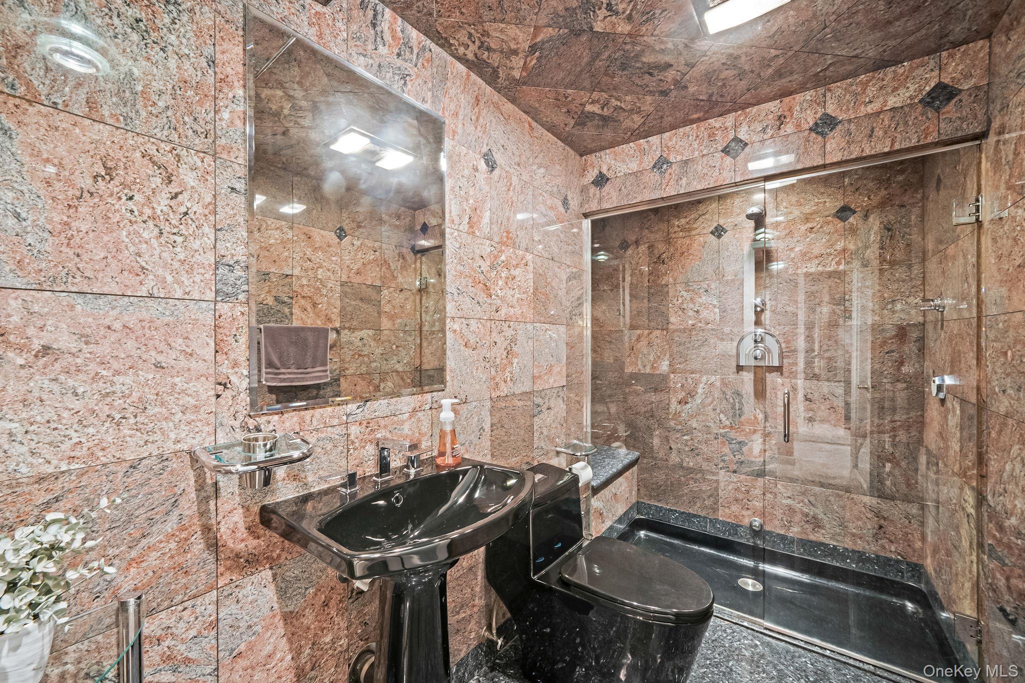 #20 photo, 8615 77th Avenue, Glendale , NY 11385