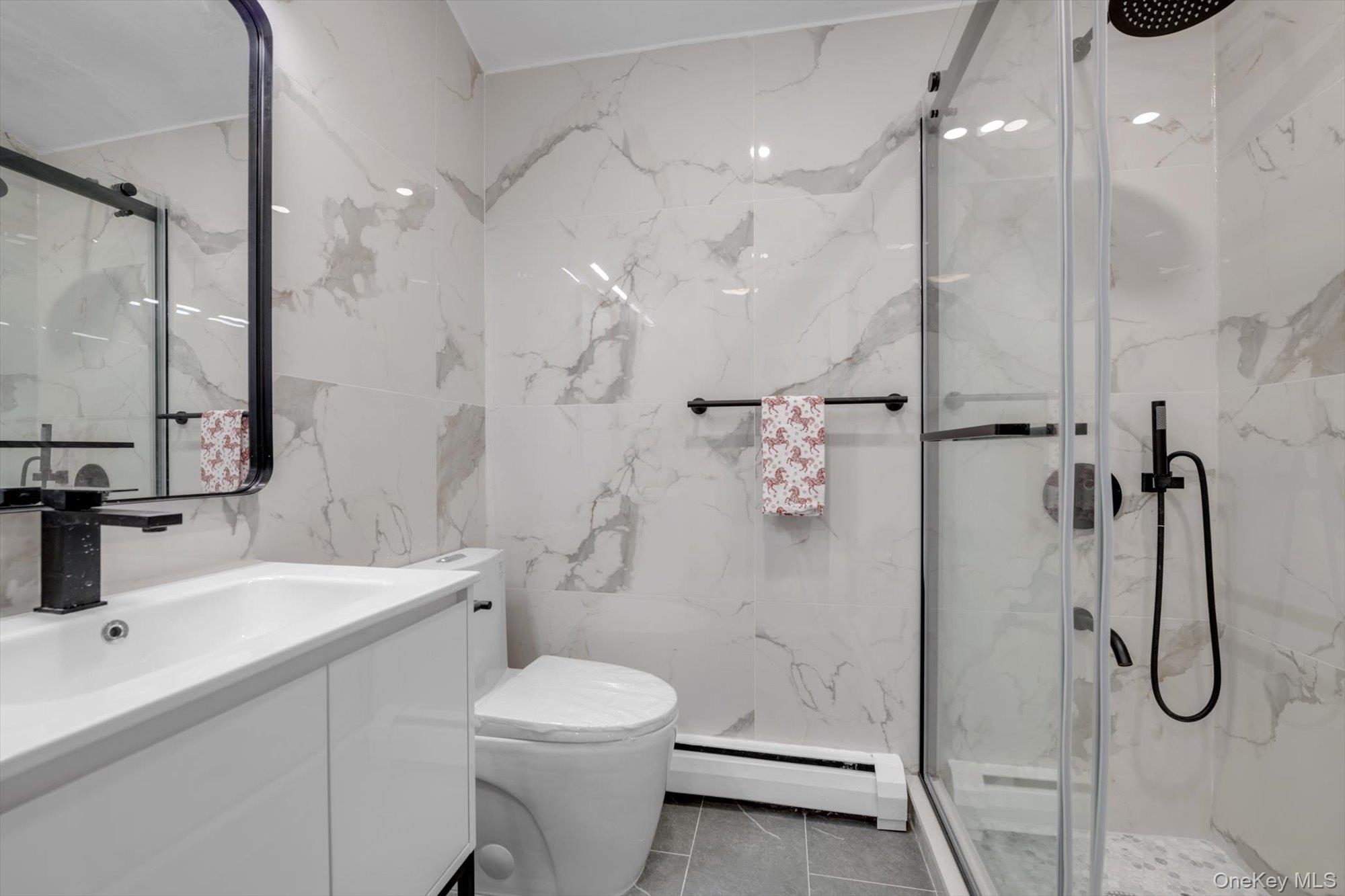 #15 photo, 4018 165th Street, Flushing , NY 11358