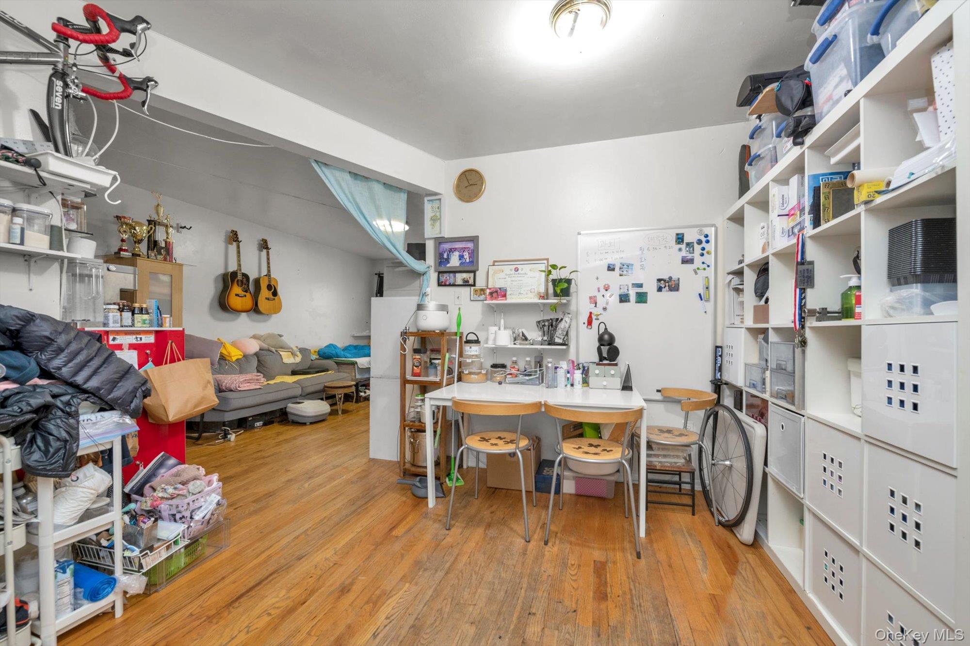 #19 photo, 4018 165th Street, Flushing , NY 11358