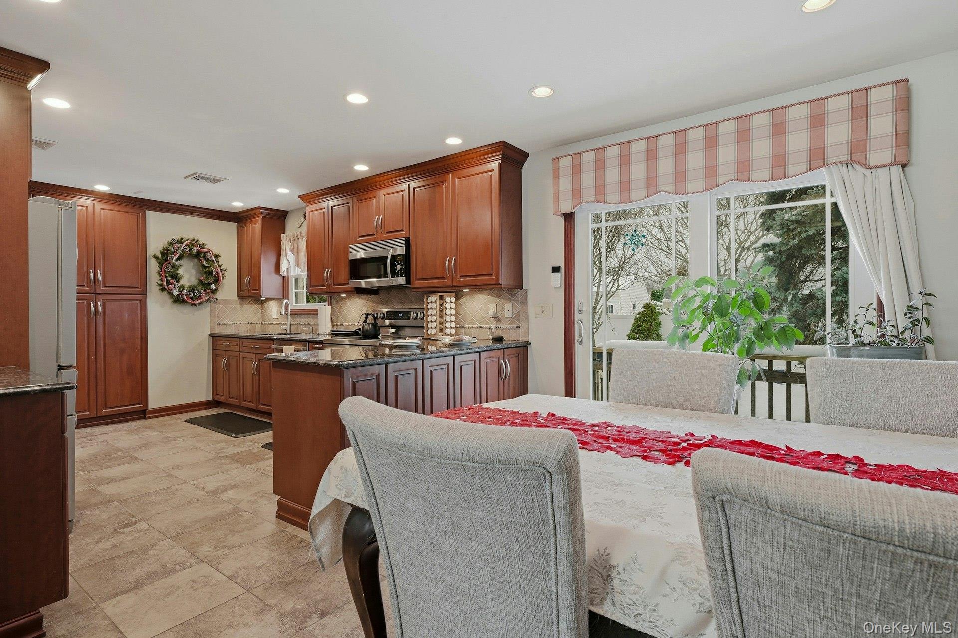 #16 photo, 90 Pacific Street, Massapequa Park , NY 11762