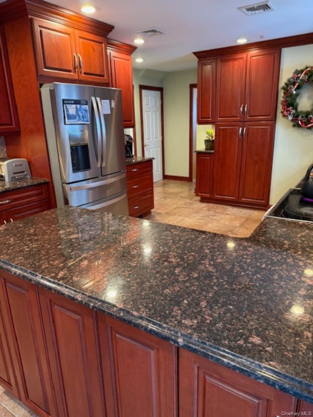 #5 photo, 90 Pacific Street, Нассау ‖ Massapequa Park , NY 11762