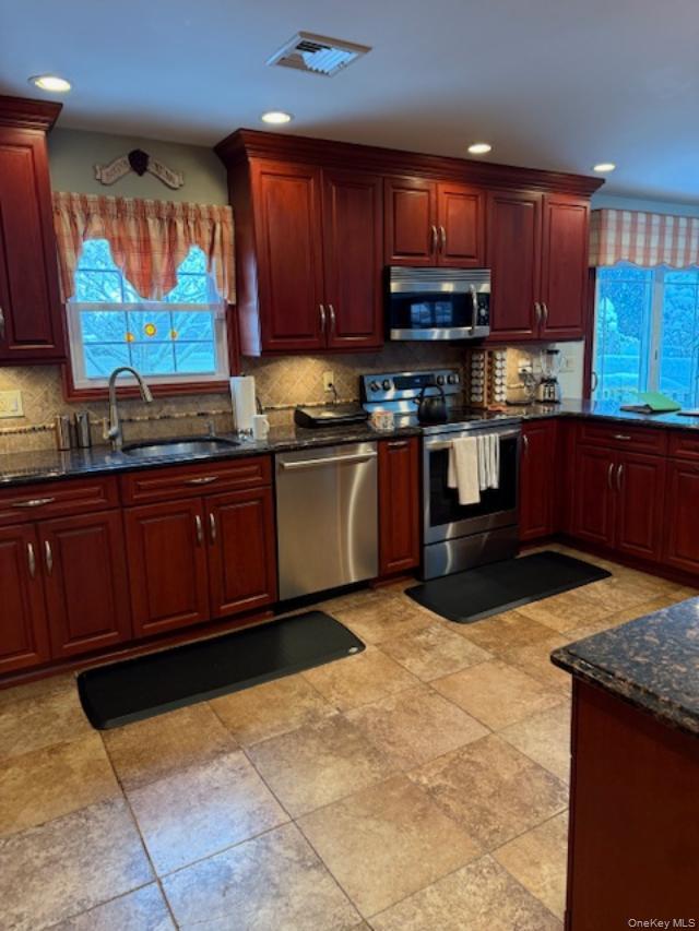 #6 photo, 90 Pacific Street, Нассау ‖ Massapequa Park , NY 11762