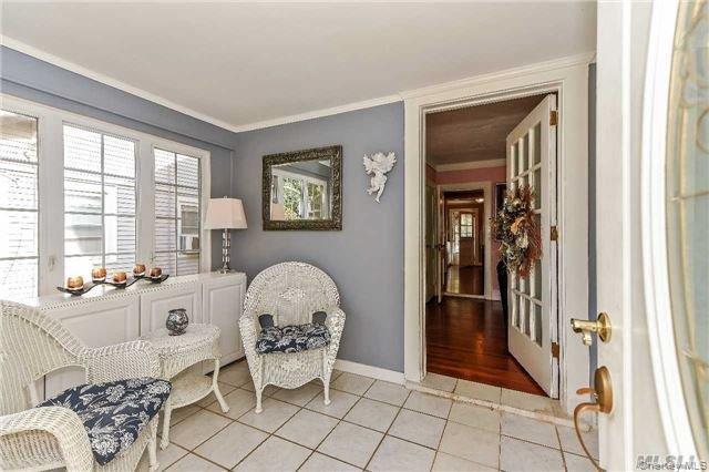 #3 photo, 49 Malden Avenue, Lynbrook , NY 11563