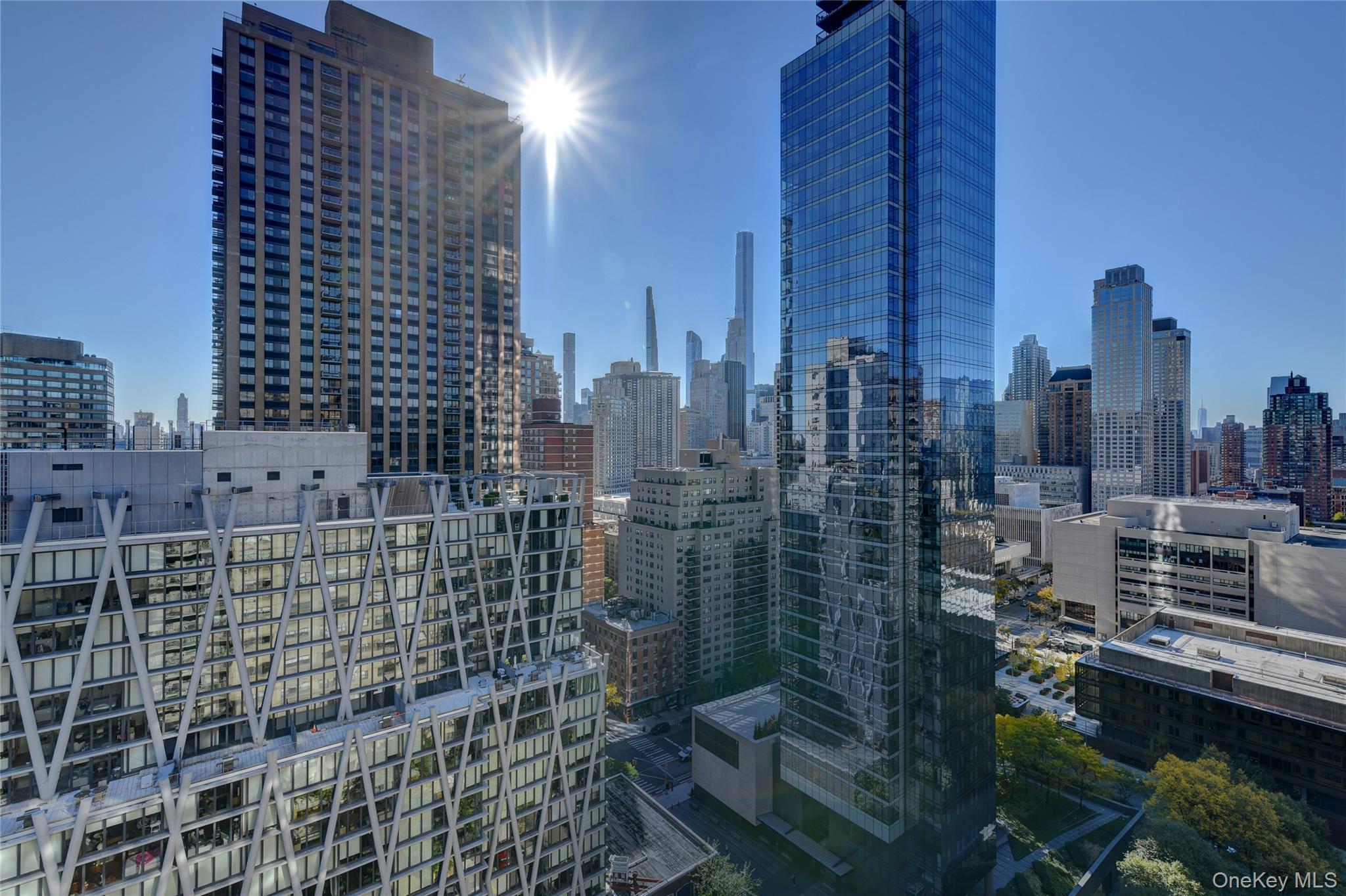 #11 photo, 160 West End Avenue, מנהטן New York (Manhattan) , NY 10023