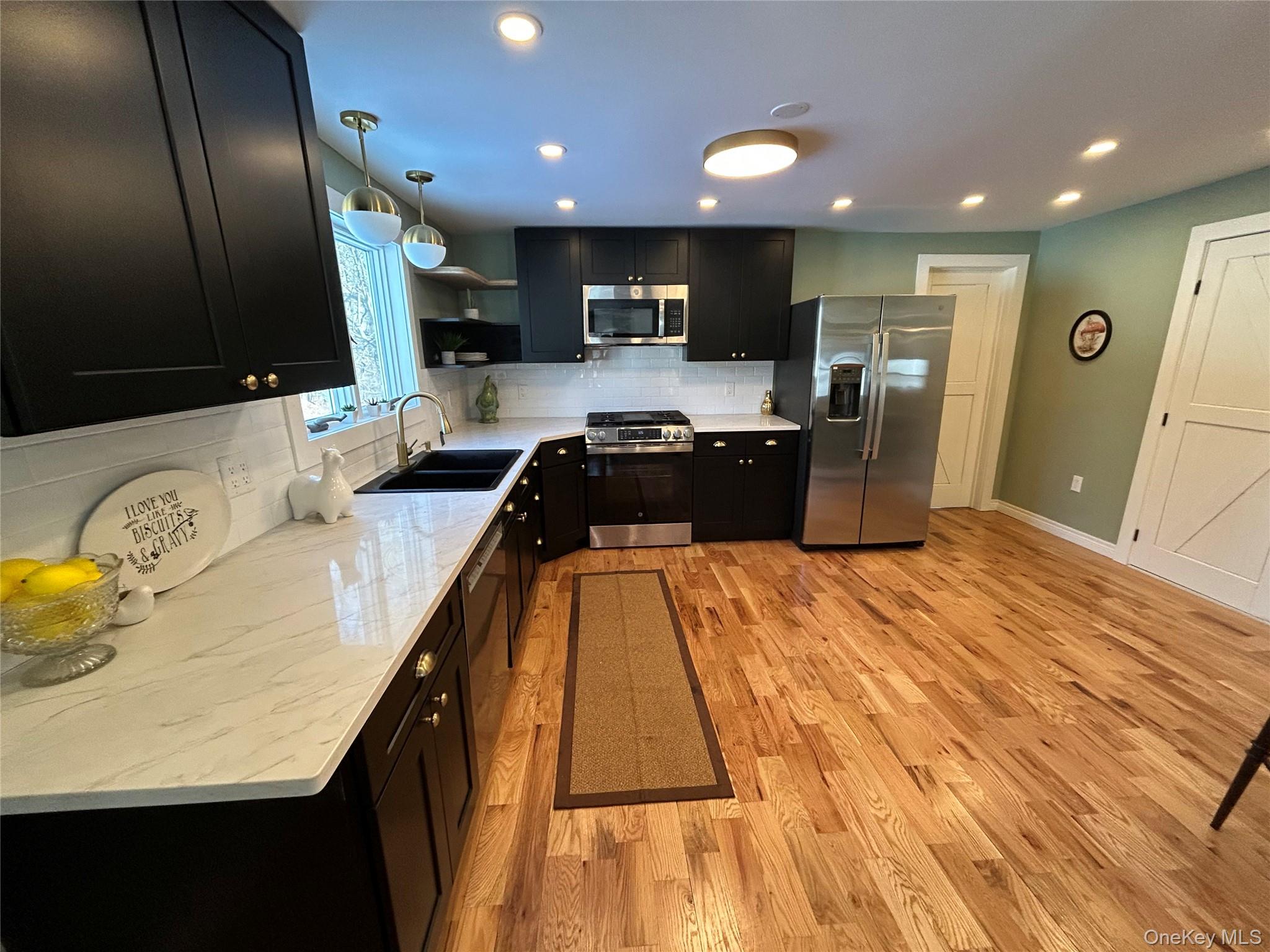 #11 photo, 38 Sands Avenue, Milton , NY 12547