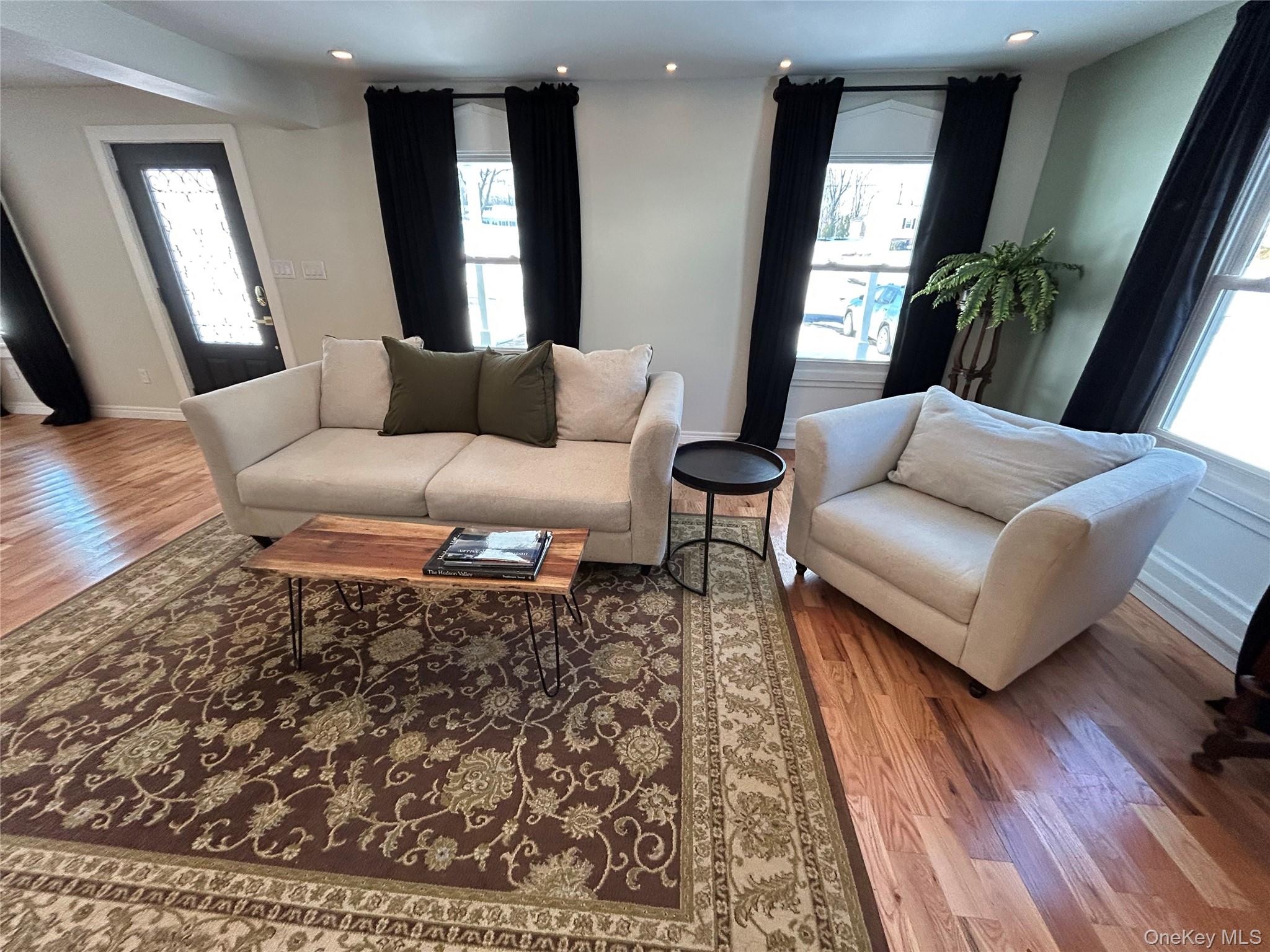 #8 photo, 38 Sands Avenue, Milton , NY 12547