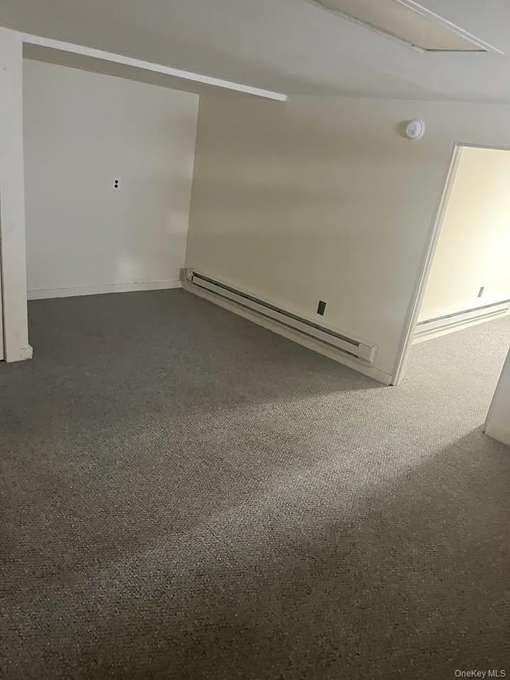 #7 photo, 35 Vernon Terrace, Poughkeepsie , NY 12601