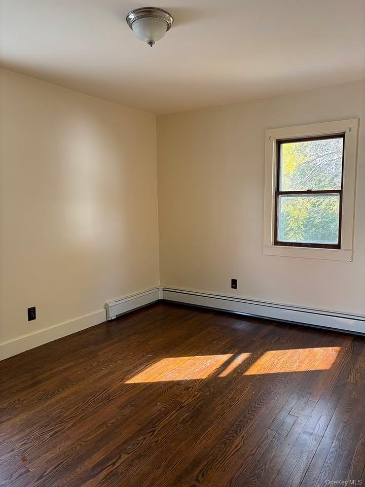 #8 photo, 35 Vernon Terrace, Poughkeepsie , NY 12601