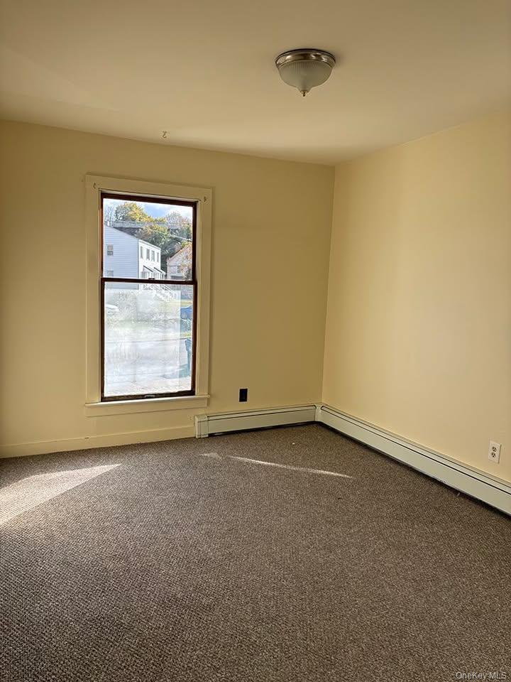 #9 photo, 35 Vernon Terrace, Poughkeepsie , NY 12601