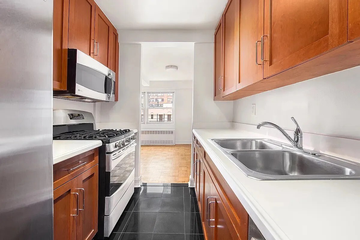 #1 photo, New York City, Lenox Hill , NY 10021