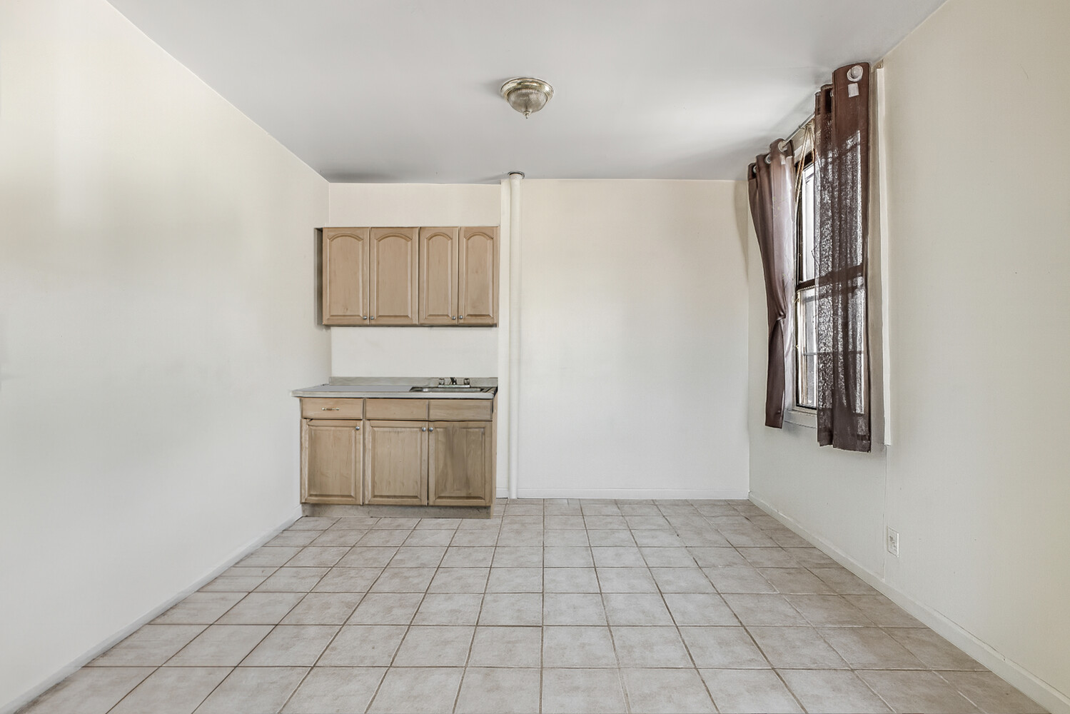 #7 photo, 101 GRAHAM Avenue, Williamsburg , NY 11206