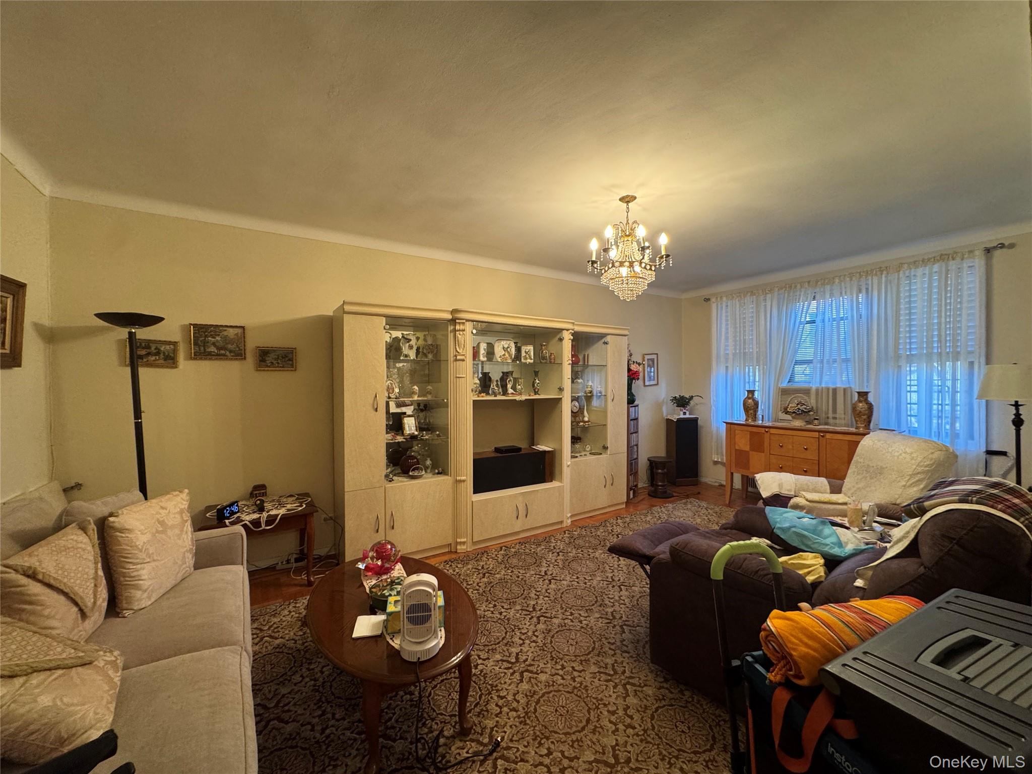 #8 photo, 4330 44th Street, Куинс ‖ Sunnyside , NY 11104