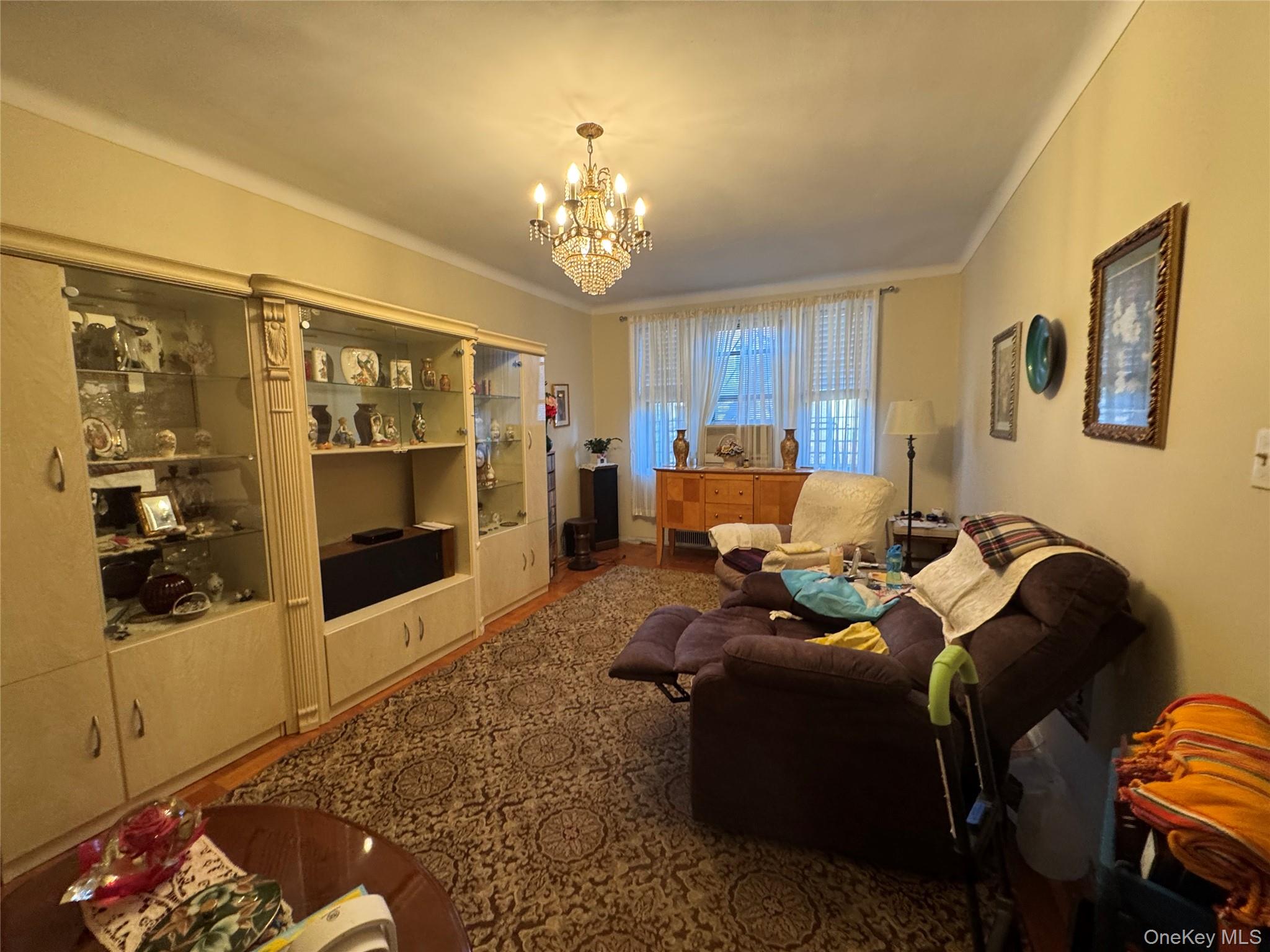 #9 photo, 4330 44th Street, Куинс ‖ Sunnyside , NY 11104