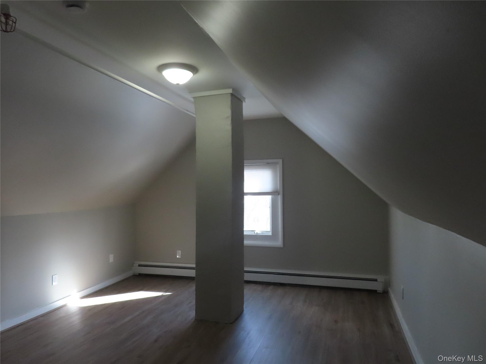 #13 photo, 54 2nd Avenue, 롱 아일랜드 Bay Shore , NY 11706