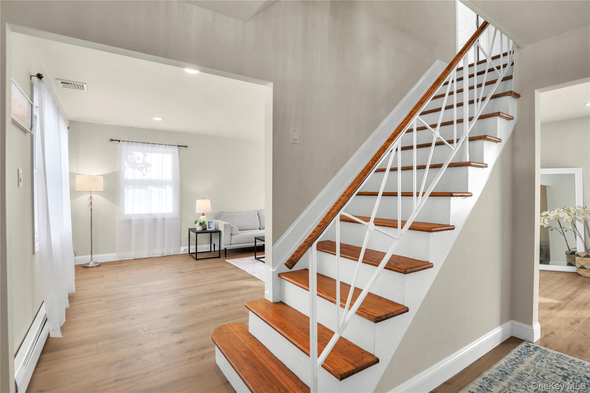 #2 photo, 37 Malvern Ln, Stony Brook , NY 11790