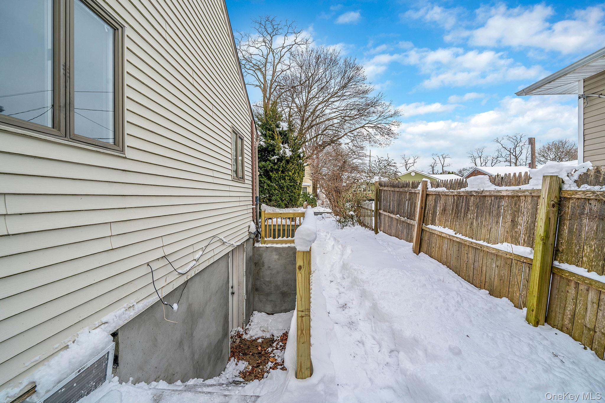 #7 photo, 47 Georgia Street, East Northport , NY 11731