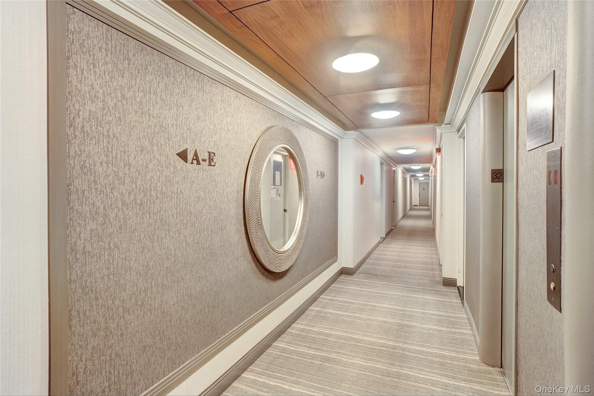 #5 photo, 110-11 Queens Boulevard, 뉴욕퀸즈 Forest Hills , NY 11375