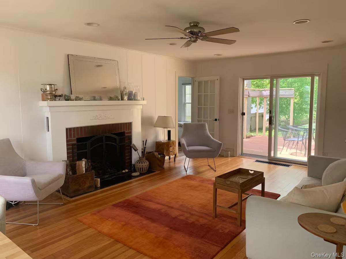 #4 photo, 1240 West Road, Cutchogue , NY 11935