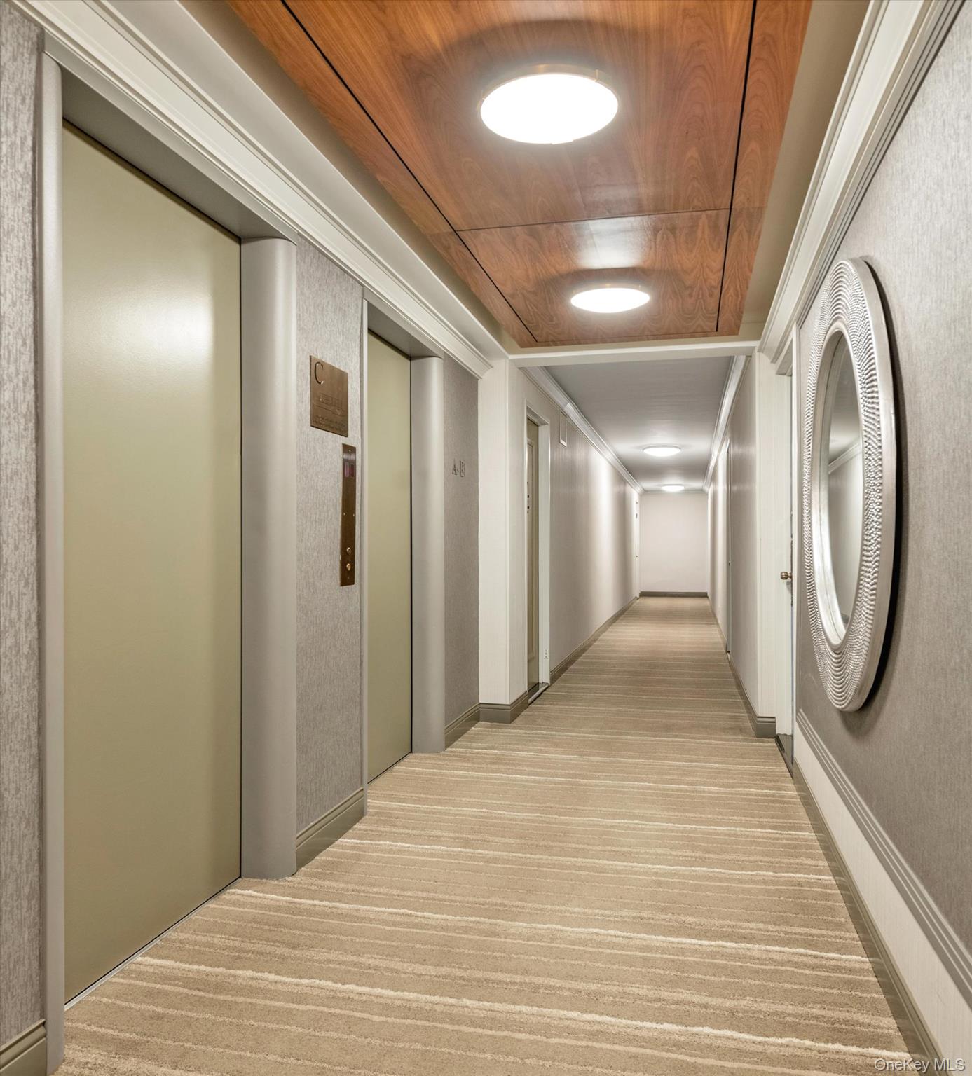 #5 photo, 110-11 Queens Boulevard, 뉴욕퀸즈 Forest Hills , NY 11375