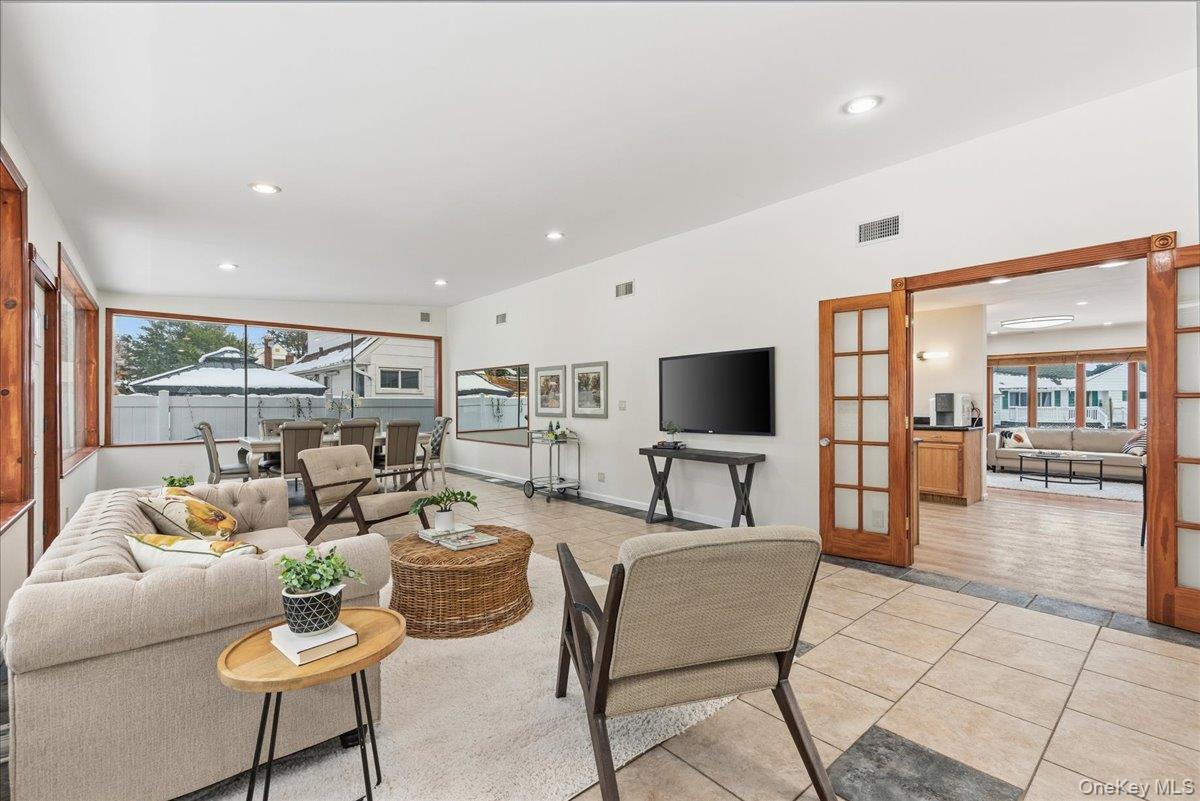 #15 photo, 85 Briarcliff Road, Westbury , NY 11590